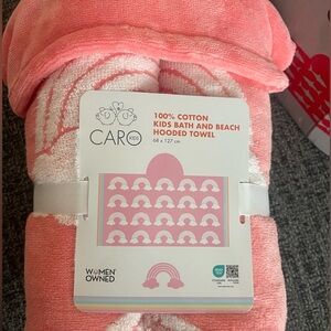Brand New Caro Girls Bath and Beach hooded Towel